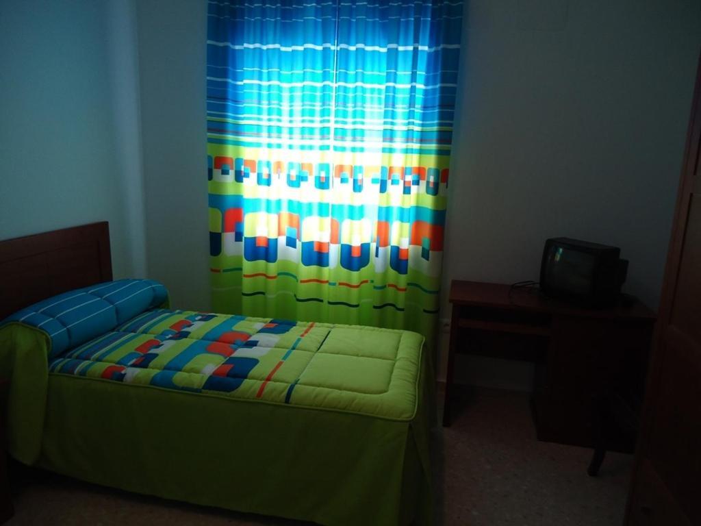 Hostal Los Claveles Baena Bilik gambar